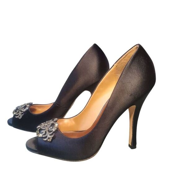 BADGLEY MISCHKA Black Shoes Satin Ladies Stiletto Peep Toe high Heel Size 8.5 - Picture 1 of 8